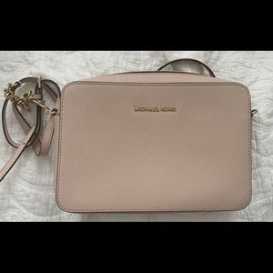 Michael Kors Jet Set Leather Crossbody